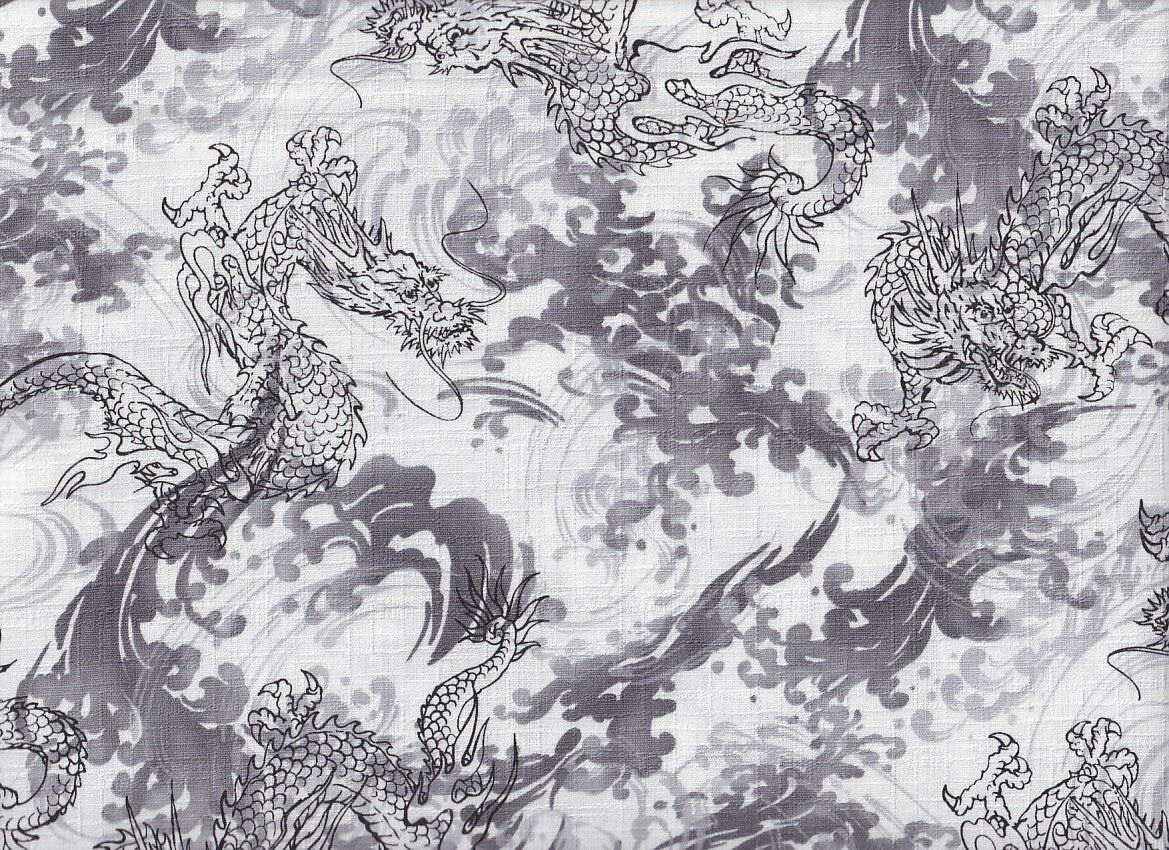 Reststück Drache klein weiß 85 x 110 cm